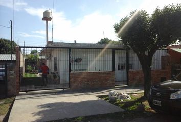 Casa en  Pontevedra, Partido De Merlo