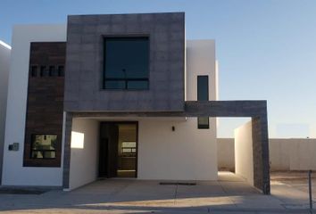 Casa en  Boulevard De Los Árboles, Fraccionamiento Ampliación Senderos, Torreón, Coahuila De Zaragoza, 27018, Mex