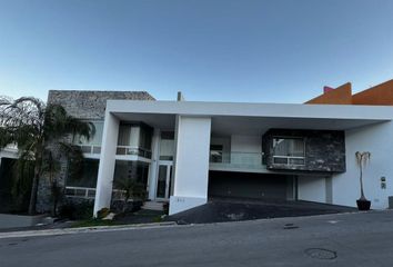 Casa en  Avenida Paseo De Los Lagos, Carretera Nacional, Lagos Del Vergel, Monterrey, Nuevo León, 64989, Mex