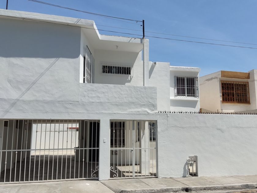 venta Casa en Francisco Villa, San Nicolás de los Garza, San Nicolás de los  Garza (456636--419)