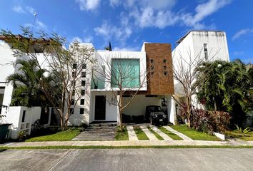 Casa en  Playa Del Carmen, Quintana Roo