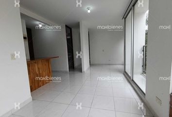 Apartment for rent in Calasanz, Medellín