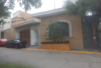 Casa en  Avenida Paseo Lomas Verdes 3, Lomas Verdes, Fracc Lomas Verdes 4ta Sección, Naucalpan De Juárez, México, 53125, Mex