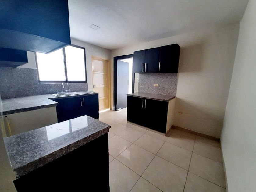 Casa en venta Salitre 6, Guayaquil, Ecuador