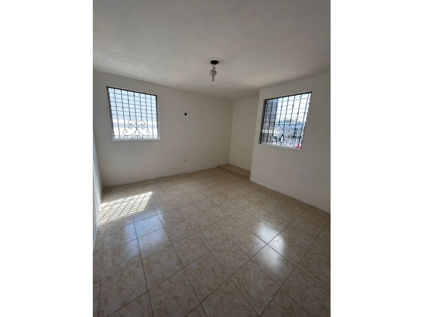 Venta Casa En Pueblo Caucel, Mérida, Yucatán (6374865)- Icasas.mx