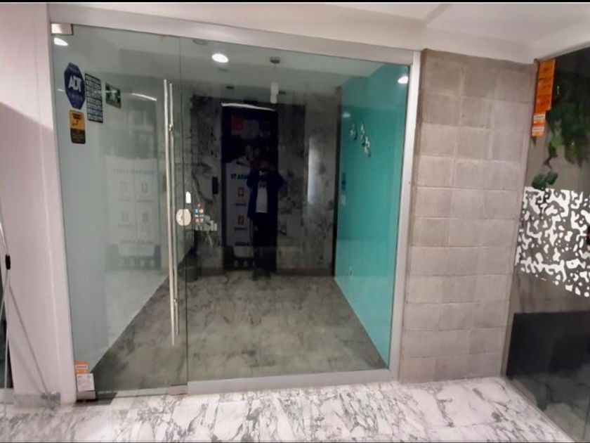 renta Local comercial en Ciudad Satélite, Naucalpan de Juárez (EB