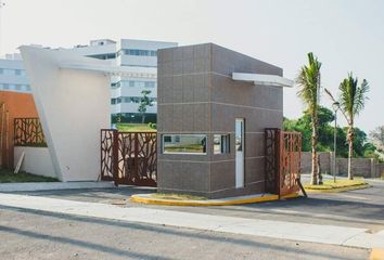 Lote de Terreno en  Avenida Francisco I. Madero 66-406, Alvarado Centro, Alvarado, Veracruz De Ignacio De La Llave, 95270, Mex