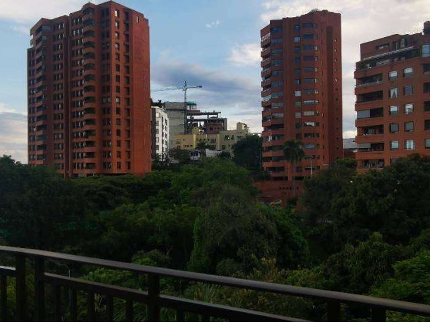 Apartamento en venta Av. 9 Nte. #5n-49, Cali, Valle Del Cauca, Colombia