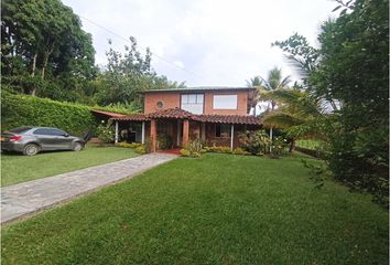 Villa-Quinta en  La Trinidad, Tuluá