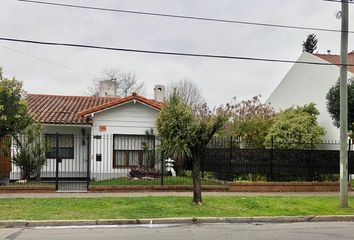 Casa en  Castelar, Partido De Morón