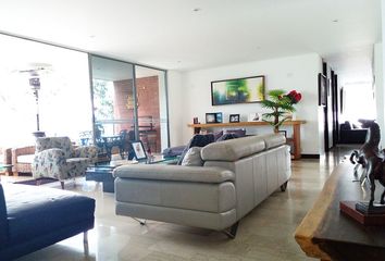 Apartamento en  El Tesoro, Medellín