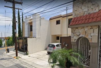 Casa en  Calle Río Verde 201-299, Fraccionamiento Dos Ríos, Guadalupe, Nuevo León, 67134, Mex