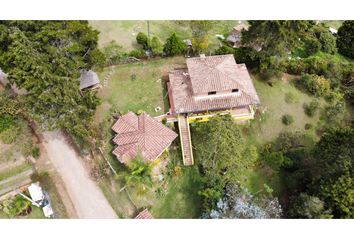 Villa-Quinta en  Guarne, Antioquia