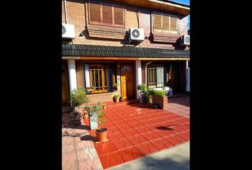 Duplex en Venta Haedo / Moron (A008 852)