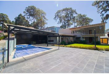 Casa en  Avándaro, Valle De Bravo