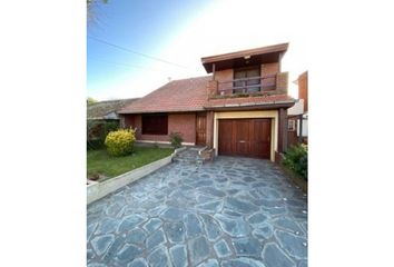 Casa en  Barrio Zacagnini, Mar Del Plata