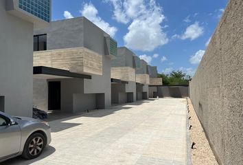 Casa en condominio en  Pueblo Temozon Norte, Mérida, Yucatán