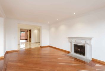 Apartamento en  Santa Ana Norte, Bogotá