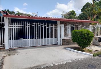 Casa en  Jose D. Espinar, San Miguelito