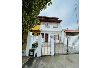 Casa en  Barrio Fortunato De La Plaza, Mar Del Plata