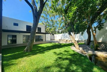 Casa en  Palmira Tinguindin, Cuernavaca, Morelos