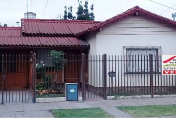 Casa en  Paso Del Rey, Partido De Moreno