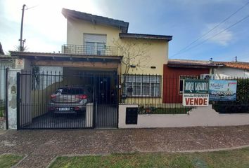 Casa en  Villa Luzuriaga, La Matanza