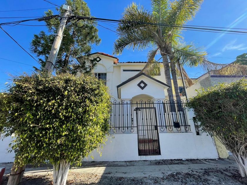 renta Casa en Playas de Tijuana Sección Triangulo de Oro, Tijuana, Tijuana  (MX22-NX2621)