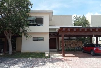 Casa en  Yucatán Country Club, Mérida, Yucatán