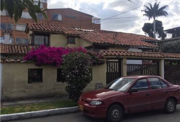 Casa en  Bochica Occidente, Bogotá