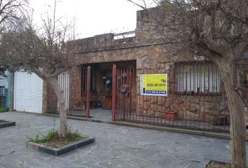 Casa en  Barrio Parque San Martin, Partido De Merlo