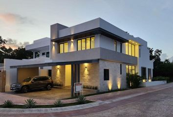 Casa en  Lagos Del Sol, Cancún, Quintana Roo