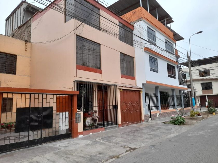 Casa en venta 691, Cercado De Lima 15082, Perú