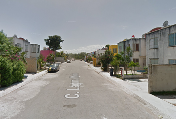 Casa en  Calle Laguna Madre 8-44, Fracc Galaxia Del Carmen I, Solidaridad, Quintana Roo, 77723, Mex