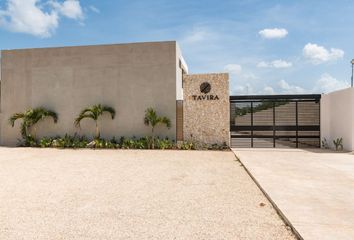 Casa en condominio en  Hacienda Xcanatún, Mérida, Yucatán, Mex