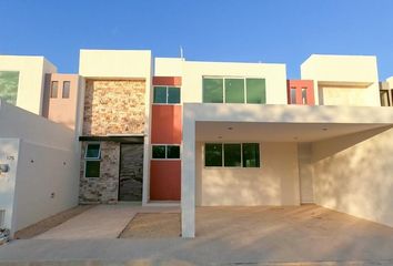 Casa en condominio en  Calle 21, Conkal, Yucatán, 97345, Mex