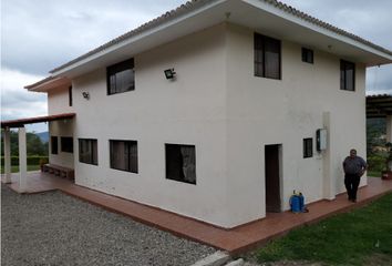 Casa en  Santa Isabel (chaguarurco)