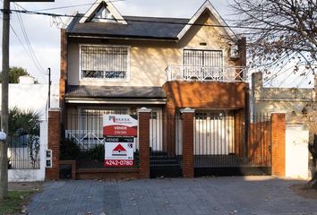 Casa en  Banfield, Partido De Lomas De Zamora