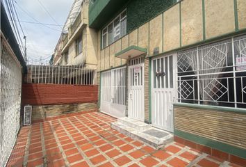 Casa en  Bellavista, Bogotá
