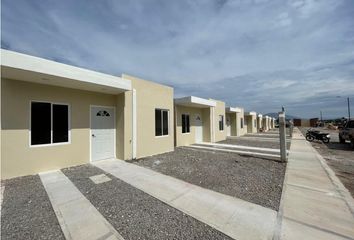 Casa en  Jiquilpan De Juárez Centro, Jiquilpan