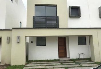 Casa en  El Sáuz, Tlaquepaque