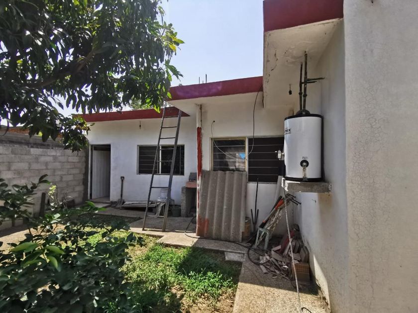 venta Casa en Manantiales, Cuautla, Cuautla, Morelos (MX22-NW5090)-  