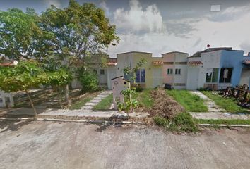 Casa en  Calle Juan De La Barrera 15-18, Barrio 2do, Cosoleacaque, Veracruz De Ignacio De La Llave, 96353, Mex