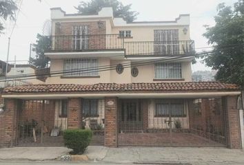 Casa en  Paseo De Atizapán 37, Fracc Jardines De Atizapán, Atizapán De Zaragoza, México, 52978, Mex