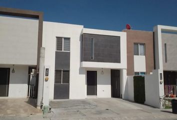 6 casas en renta en Ciénega de Flores 