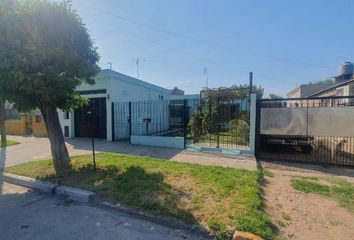 Casa en  Barrio Parque San Martin, Partido De Merlo