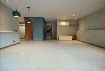 Apartment for rent in Poblado, Medellín