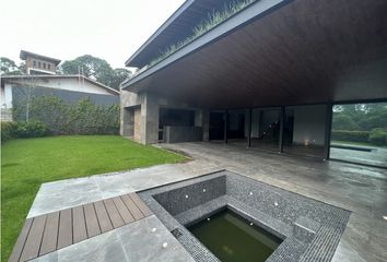 Casa en  Avándaro, Valle De Bravo