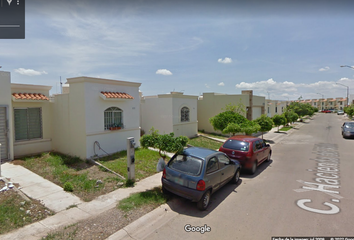 Casa en fraccionamiento en  Avenida Interior, Residencial La Primavera, Culiacán, Sinaloa, 80199, Mex