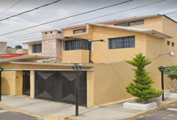 Casa en  Calle 321 9, Aeropuerto, Nueva Atzacoalco, Gustavo A Madero, Ciudad De México, 07420, Mex